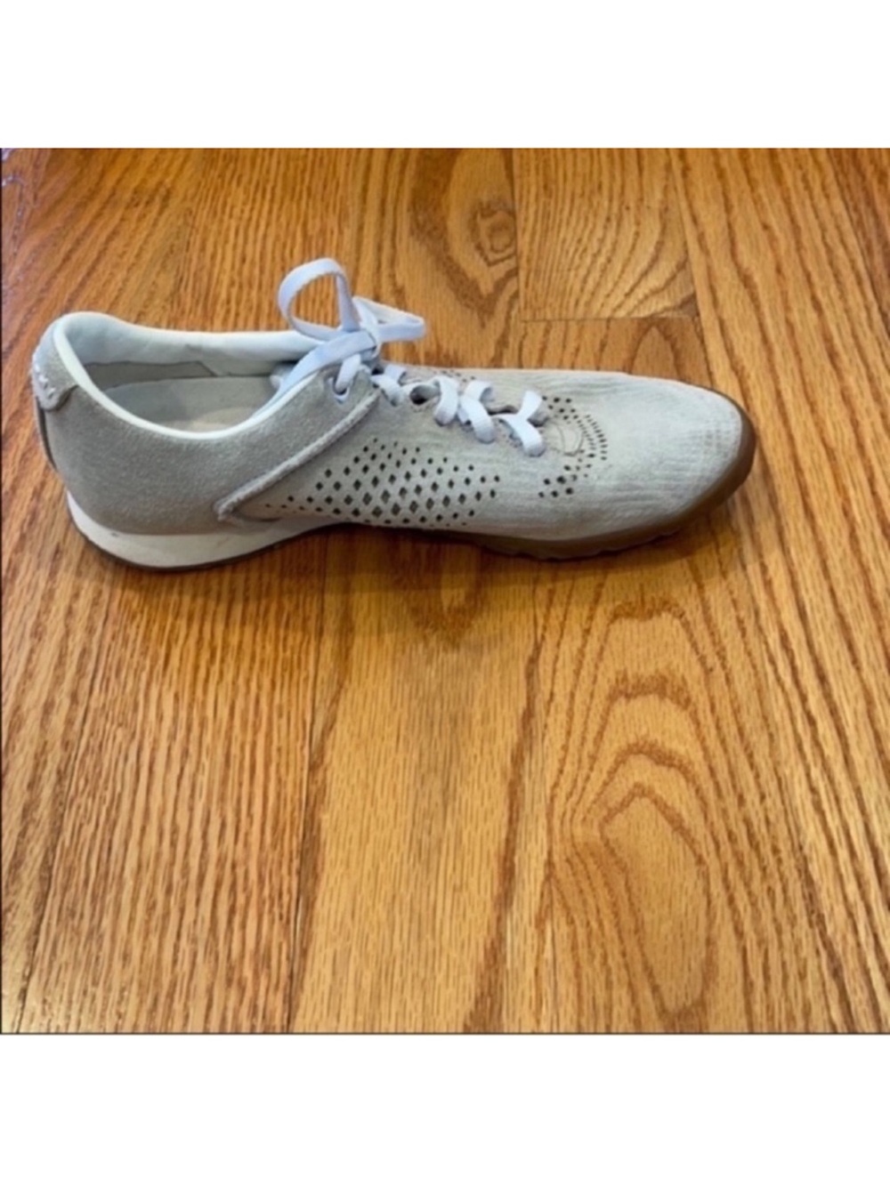 Merrell Sneakers- Size 7 - Picture 4 of 10